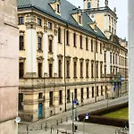 Rynek For 8 People By Bookinghost Apartment Breslau