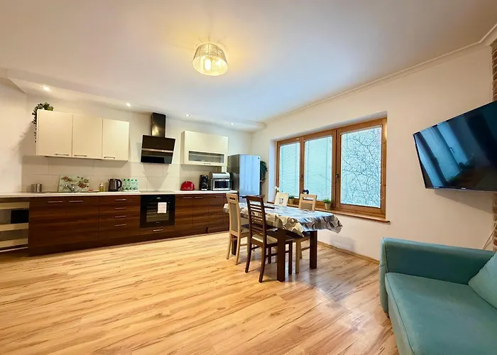 Rynek For 8 People By Bookinghost Apartment *