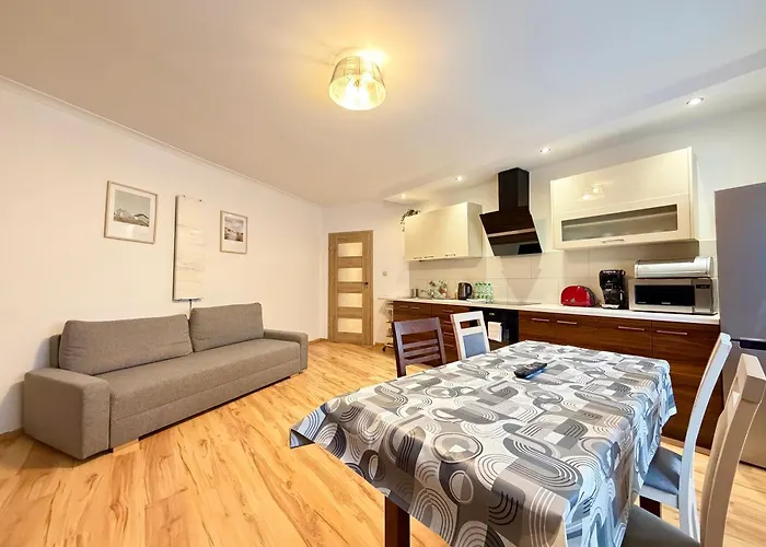 Rynek For 8 People By Bookinghost Wroclaw